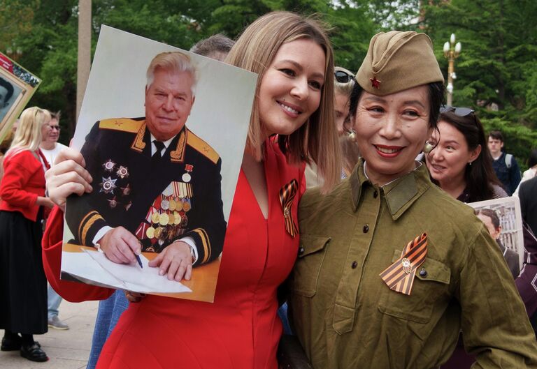 От Томска до Куала-Лумпура: колонны «Бессмертного полка» на улицах мира