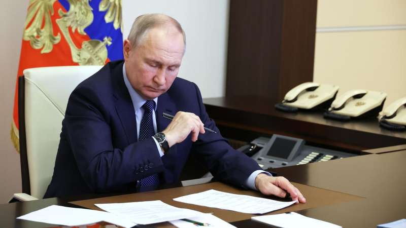Путин внес в Госдуму на ратификацию протокол об улучшении ВТС с Белоруссией