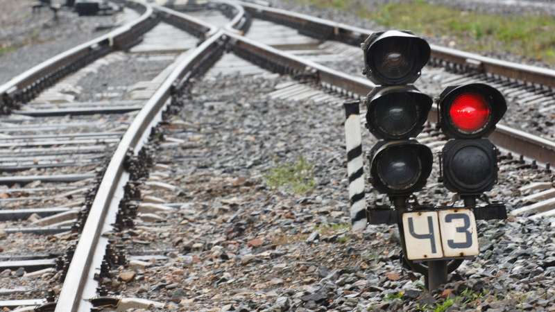 ГЖД: в Татарстане два вагона грузового поезда сошли с рельсов