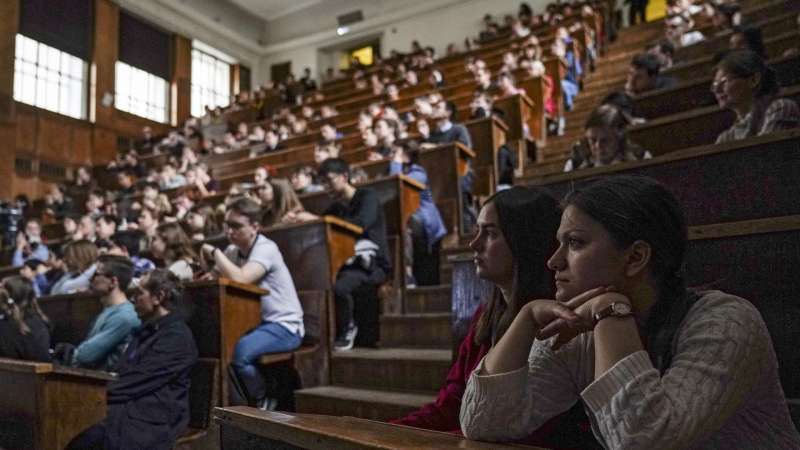 Москва, Петербург и Казань стали лидерами рейтинга городов по числу студентов