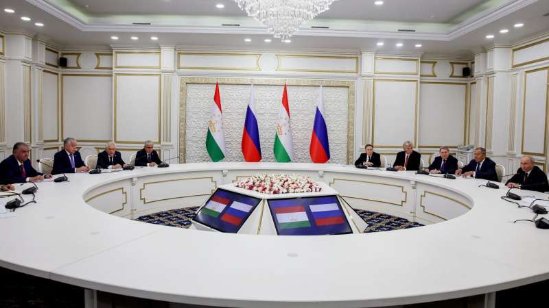 Путин отметил совместную работу России и Таджикистана на гуманитарном треке