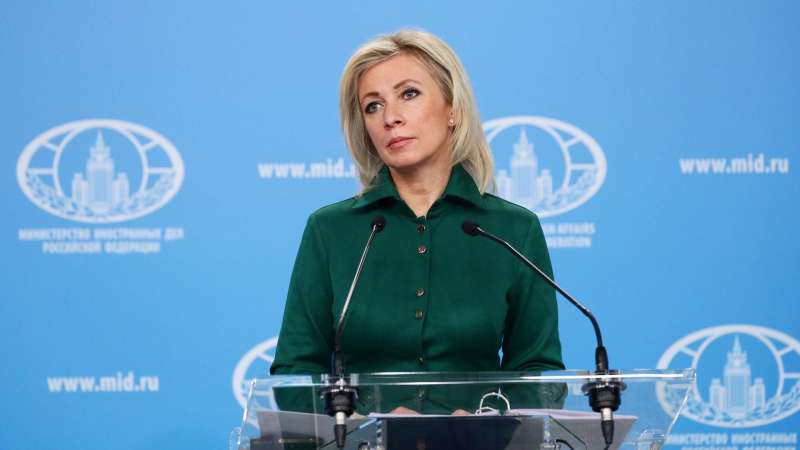 Захарова заявила, что рэпер Канье Уэст не может выступать в Петербурге
