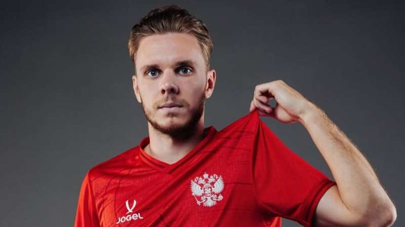 Карпин не вызвал Глушенкова из-за его игры в прошлых матчах сборной