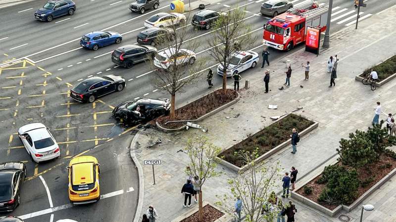 Решение по делу рэпера Navai из-за разбитого светофора в Москве вступило в силу